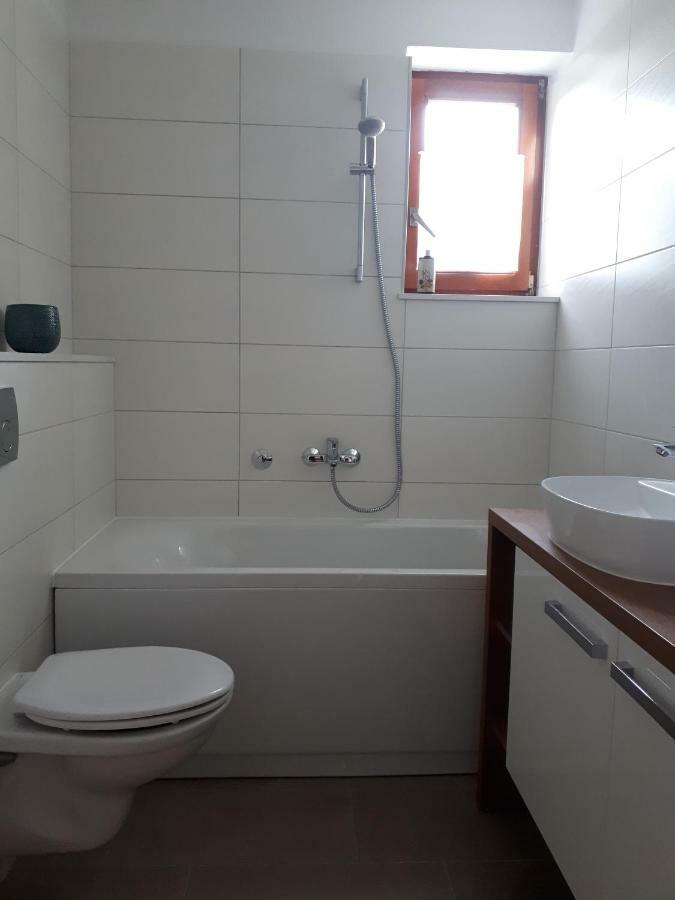 Apartment Lea Cres Kültér fotó